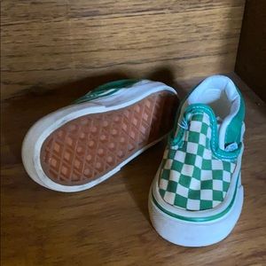 Vans slip on size 4t